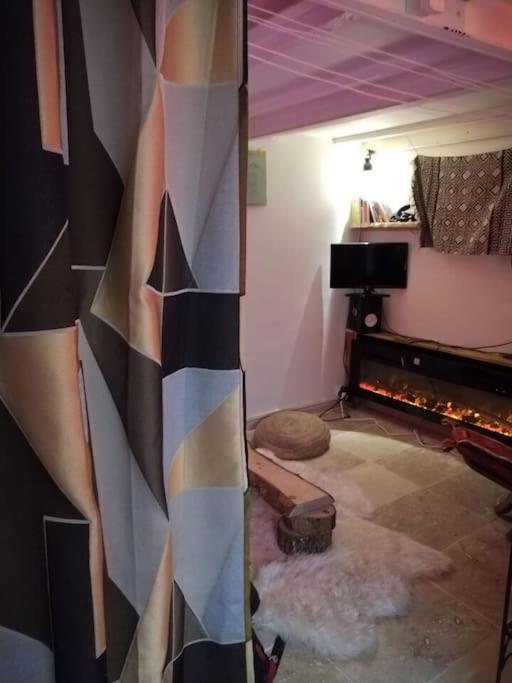 Boheme Dans Le 5e Appartement